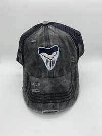 Load image into Gallery viewer, Criss Cross Cap
